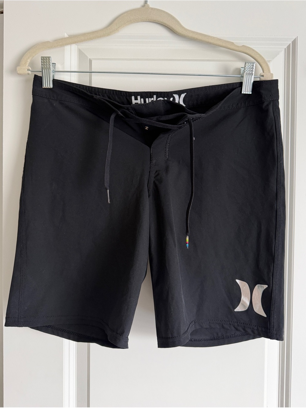 🖤 Hurley Phantom Women’s Boardshorts — Black | Size 3 (30") Fits XS